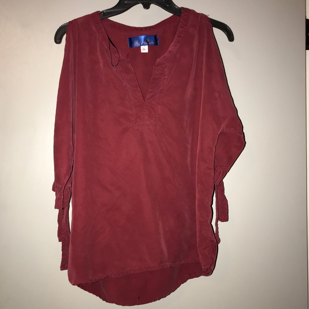 Francesca’s cold shoulder top!